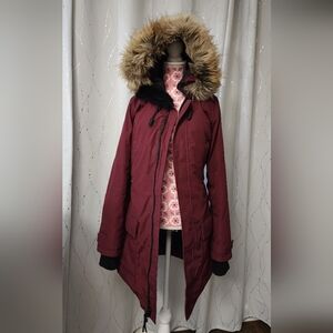 EUC Aritzia TNA Bankcroft Parka (M)